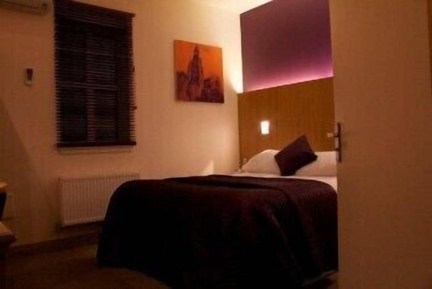 Rooms At 29 Bruce Street Dunfermline Exterior foto